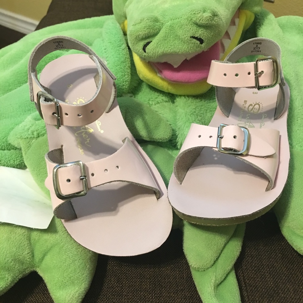 Saltwater Light Pink Patent Little Girls Sandals